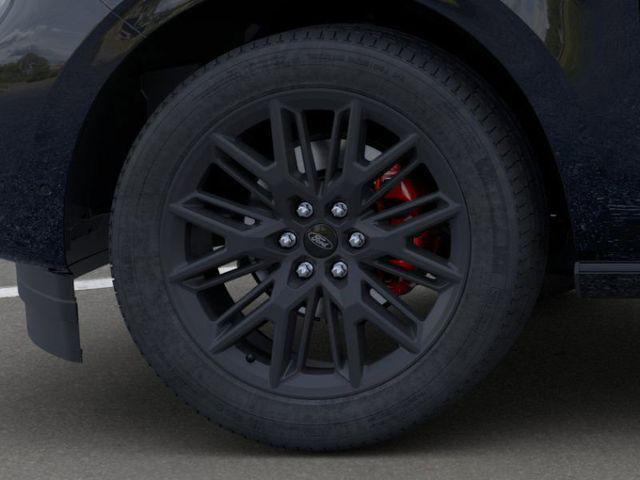 new 2025 Ford Expedition car, priced at $82,970