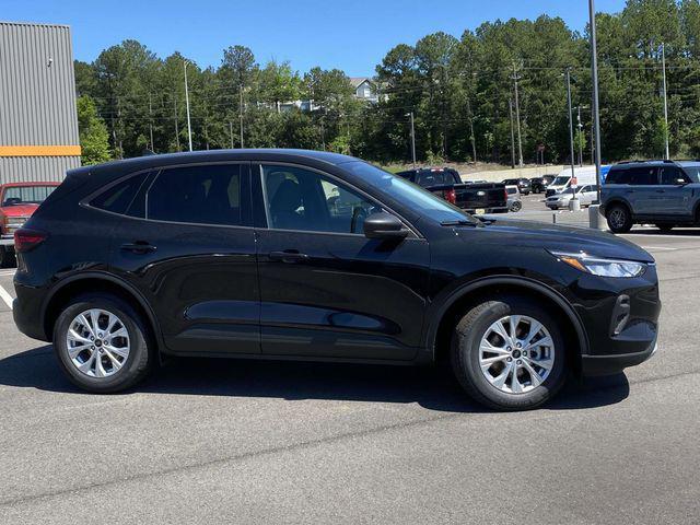 new 2025 Ford Escape car, priced at $27,673