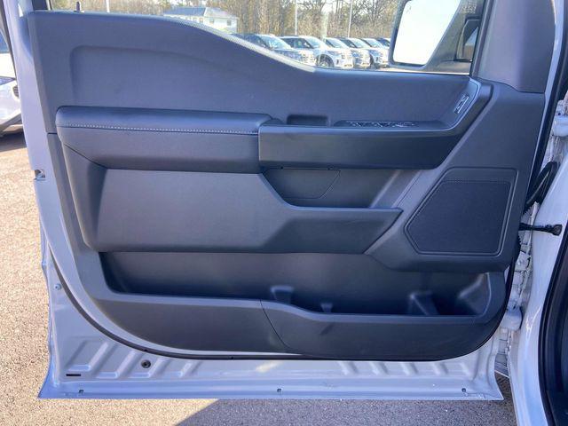 new 2025 Ford F-150 car, priced at $46,542