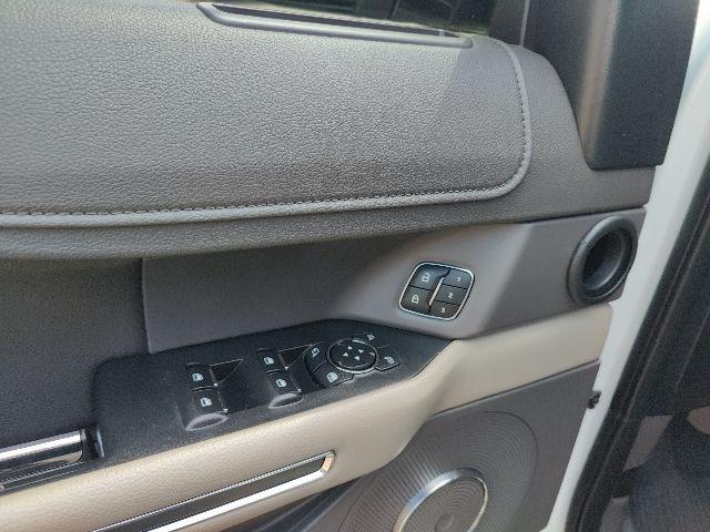 used 2021 Ford Expedition car, priced at $32,999