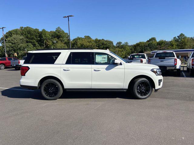 new 2024 Ford Expedition car, priced at $61,001