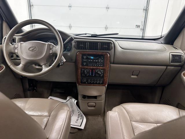 used 2003 Oldsmobile Silhouette car, priced at $5,391
