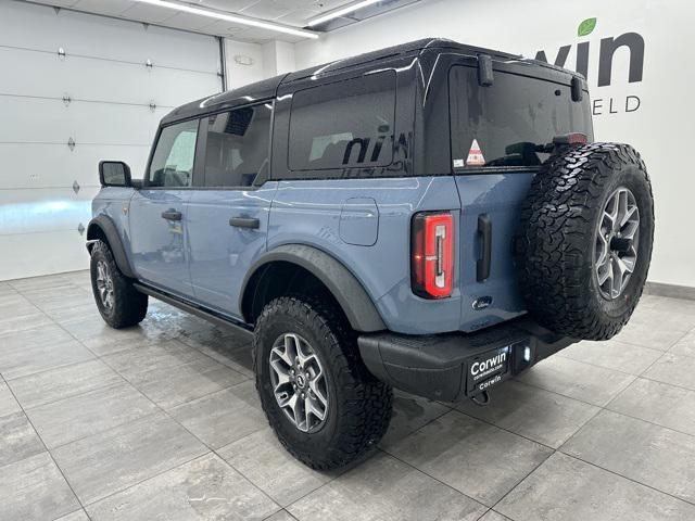 new 2025 Ford Bronco car, priced at $60,914