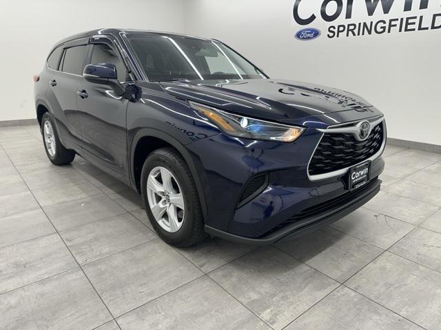 used 2023 Toyota Highlander car, priced at $35,989