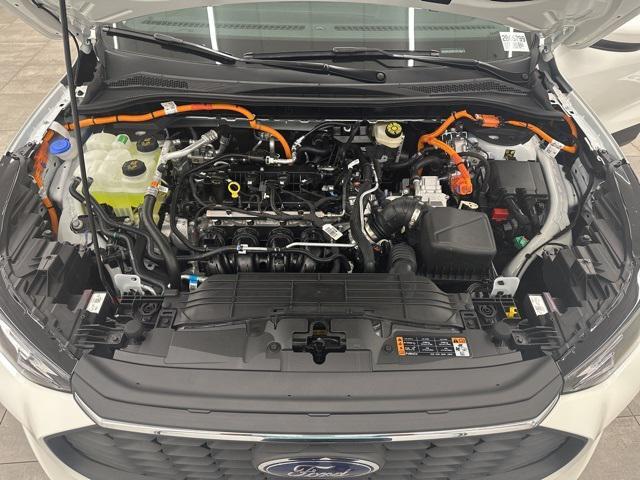 new 2025 Ford Escape PHEV car, priced at $33,485