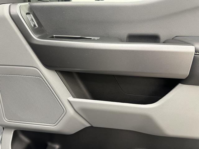 new 2025 Ford F-250 car, priced at $56,991