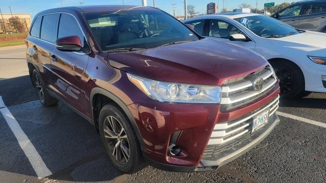 used 2019 Toyota Highlander car, priced at $25,989