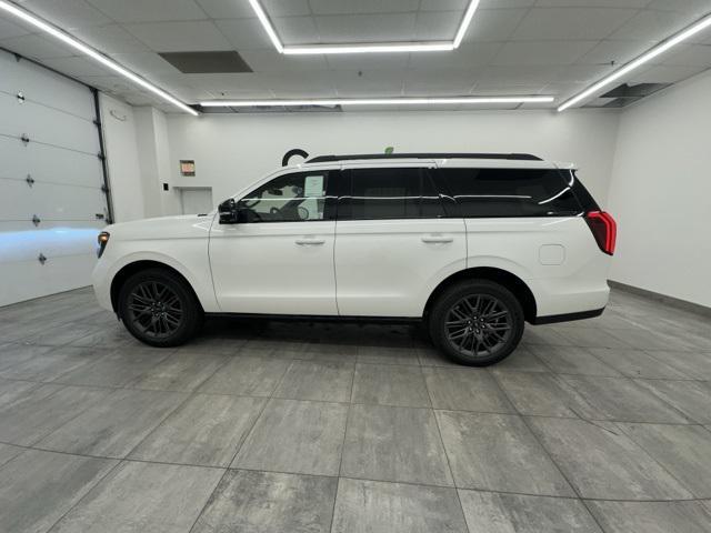 new 2025 Ford Expedition car, priced at $82,286