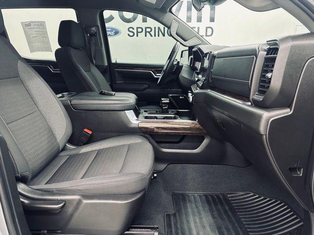 used 2025 GMC Sierra 1500 car, priced at $48,989