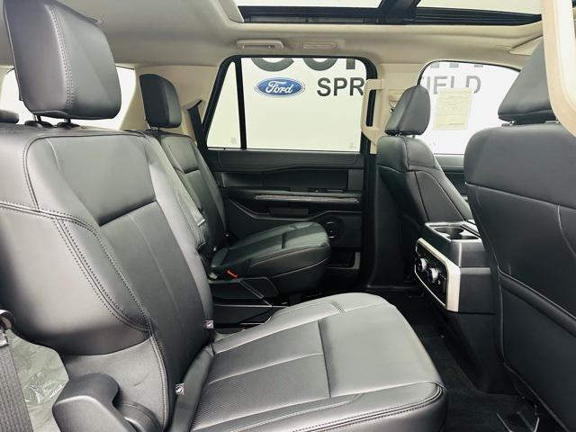 new 2024 Ford Expedition car, priced at $61,983