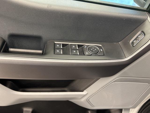 new 2025 Ford F-250 car, priced at $56,920