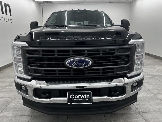 new 2025 Ford F-350 car, priced at $67,761
