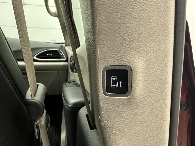 used 2023 Chrysler Pacifica car, priced at $24,989