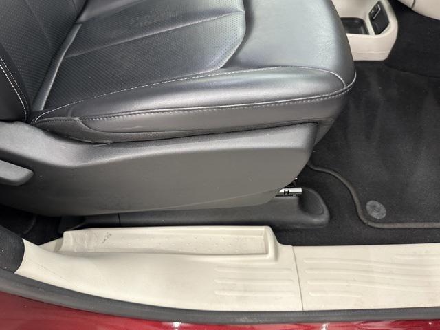 used 2023 Chrysler Pacifica car, priced at $24,989