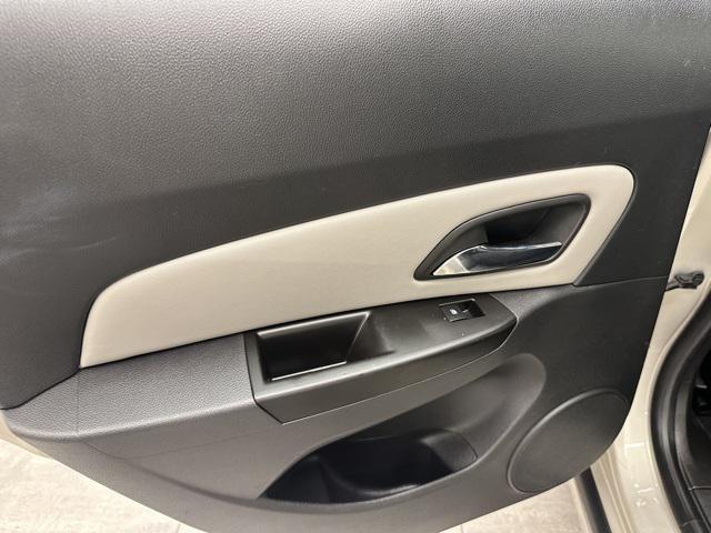 used 2014 Chevrolet Cruze car, priced at $9,159