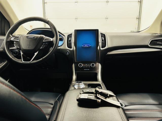 used 2024 Ford Edge car, priced at $28,917