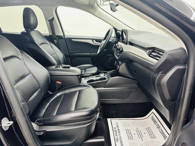 used 2022 Ford Escape car, priced at $25,234