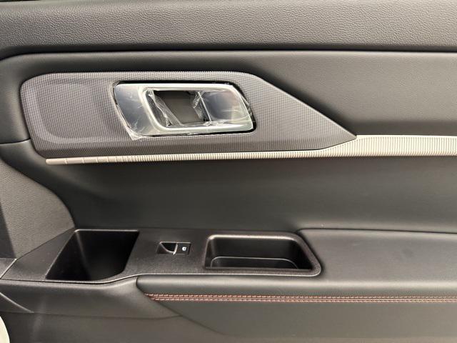 new 2025 Ford Explorer car