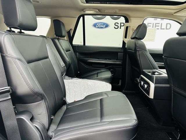 new 2024 Ford Expedition car, priced at $60,134