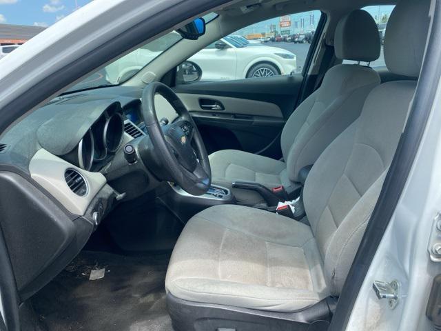 used 2016 Chevrolet Cruze Limited car, priced at $10,489