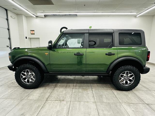 new 2024 Ford Bronco car, priced at $59,705