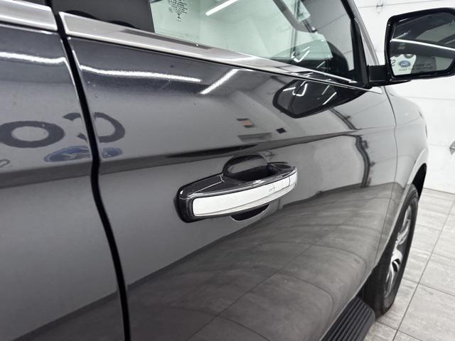 used 2024 Ford Expedition car, priced at $56,240
