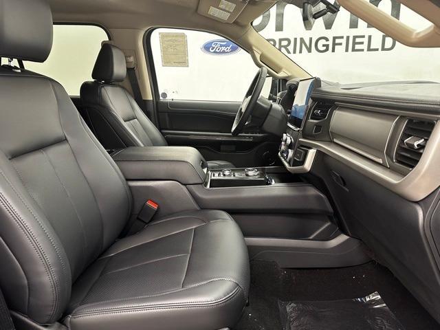 new 2024 Ford Expedition car, priced at $67,678