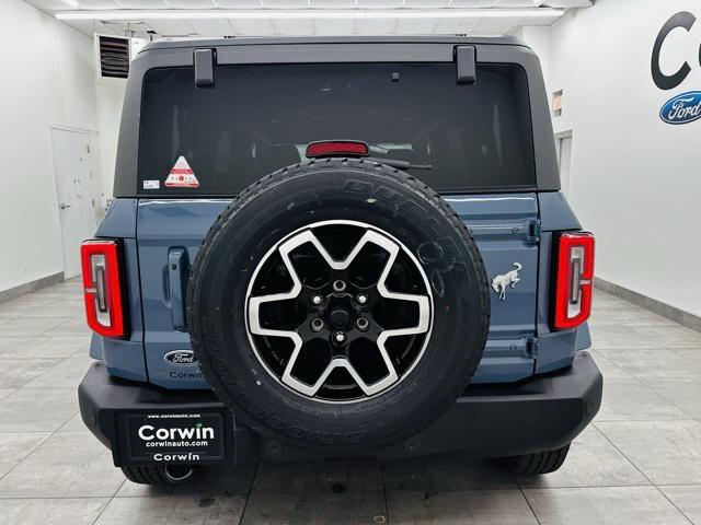 new 2024 Ford Bronco car, priced at $48,809