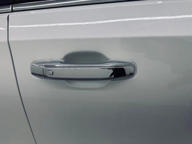 used 2020 GMC Sierra 1500 car, priced at $43,483