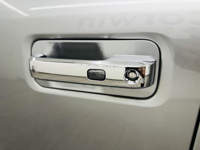 used 2020 Ford F-150 car, priced at $35,664