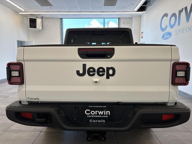 used 2024 Jeep Gladiator car, priced at $37,489