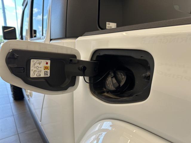 used 2024 Jeep Gladiator car, priced at $37,489