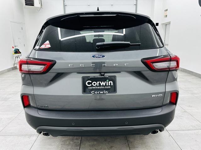 new 2025 Ford Escape car, priced at $33,536