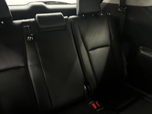 used 2023 Toyota Highlander car, priced at $34,413