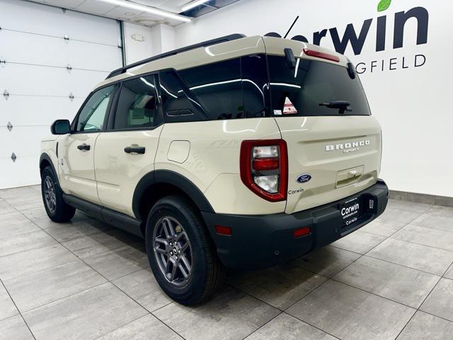 new 2025 Ford Bronco Sport car, priced at $32,132