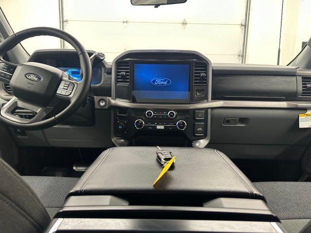 new 2025 Ford F-150 car, priced at $51,070