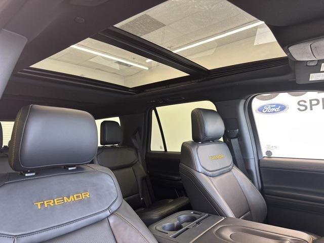new 2025 Ford Expedition car, priced at $84,020