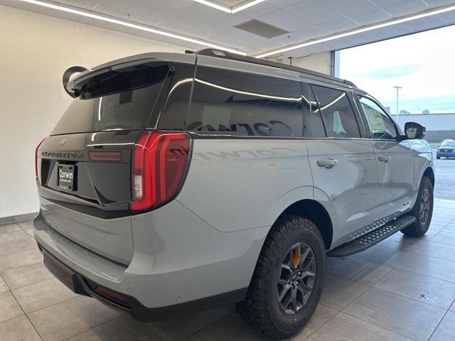 new 2025 Ford Expedition car, priced at $84,020