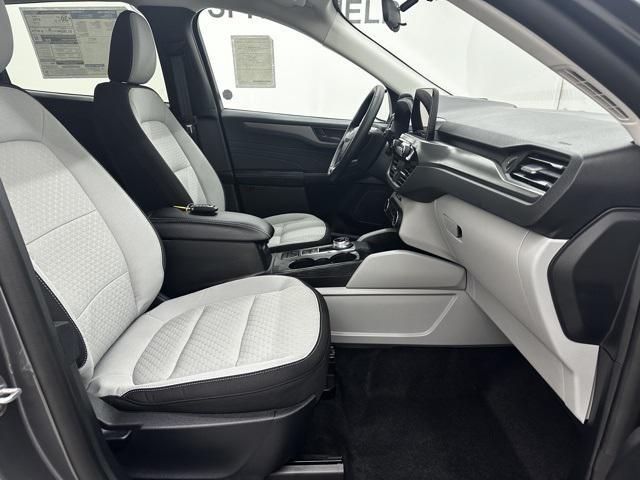 new 2025 Ford Escape car, priced at $29,256