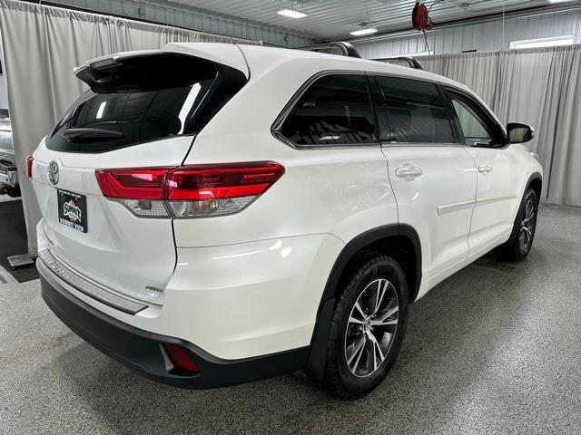 used 2017 Toyota Highlander car, priced at $17,395