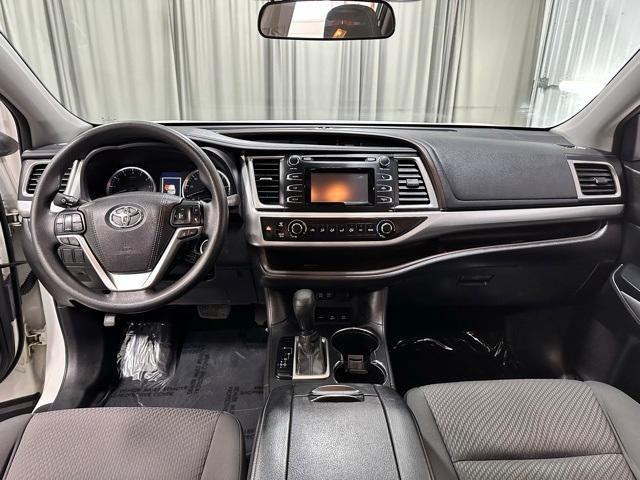 used 2017 Toyota Highlander car, priced at $17,395