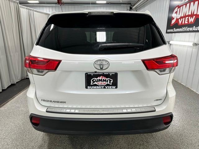 used 2017 Toyota Highlander car, priced at $17,395