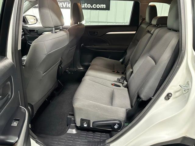 used 2017 Toyota Highlander car, priced at $17,395