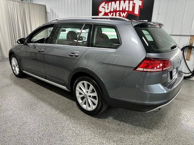 used 2018 Volkswagen Golf Alltrack car, priced at $20,995