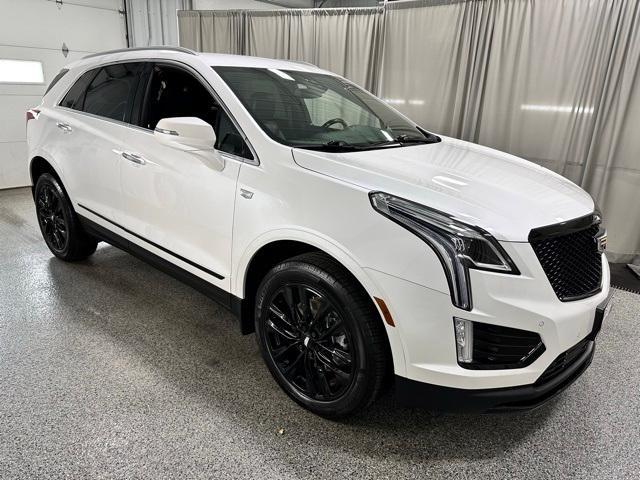 used 2022 Cadillac XT5 car, priced at $30,370