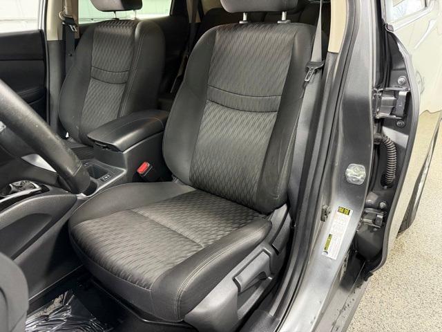 used 2019 Nissan Rogue car, priced at $17,281