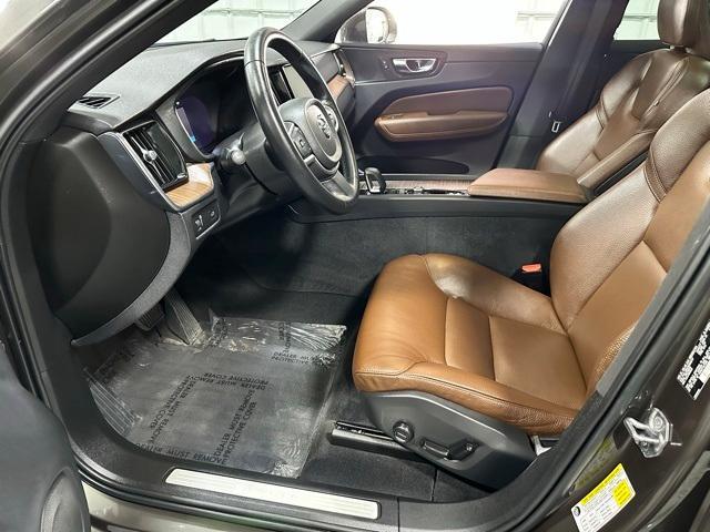 used 2022 Volvo XC60 car, priced at $29,995