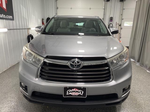 used 2016 Toyota Highlander car, priced at $20,995