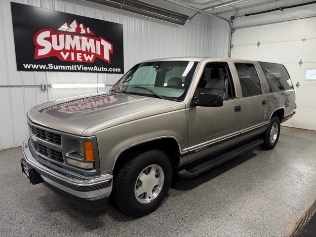 used 1999 Chevrolet Suburban car, priced at $14,995