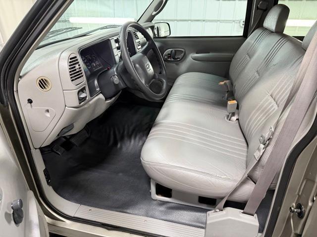 used 1999 Chevrolet Suburban car, priced at $14,995
